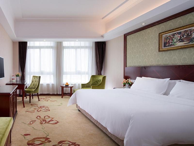 Vienna Hotel - Jinzhou Branch Kanton Exterior foto